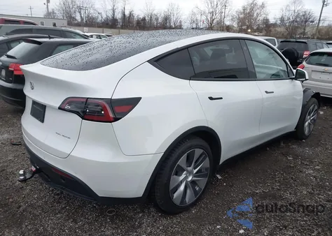 2022 Tesla Model Y Long Range Dual Motor All-Wheel Drive from USA, damaged, VIN 7SAYGDEE1NF358519